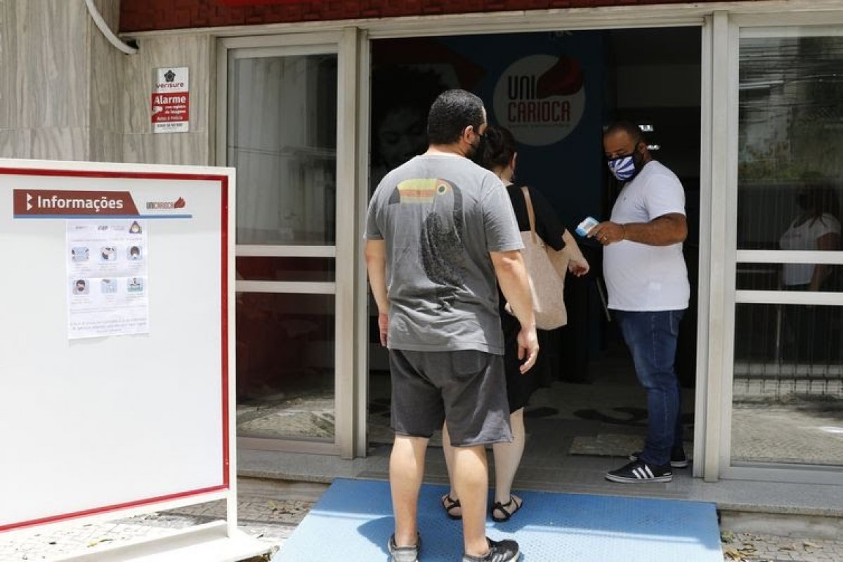 Enem 2022: segundo dia de prova teve 32% de abstenção, aponta dados do Inep