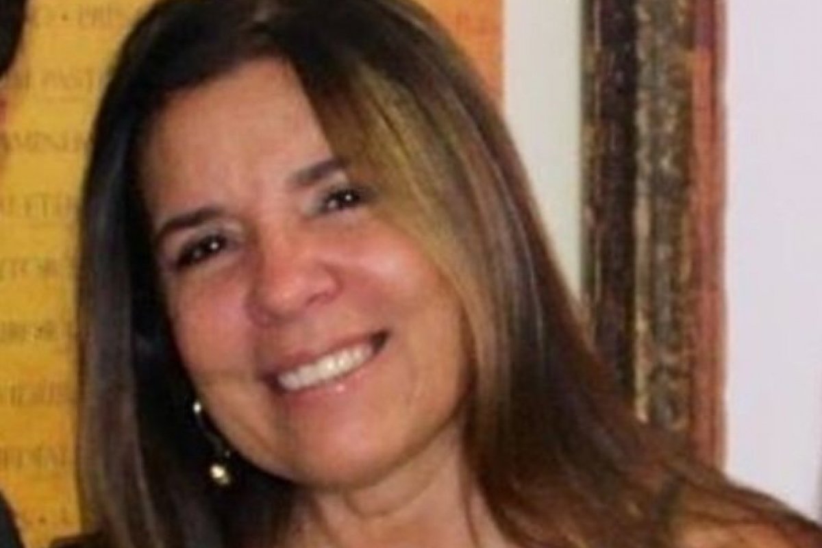 Artista Plástica Najla Dominik é o mais novo membro correspondente da Academia de Letras e Artes do Salvador!