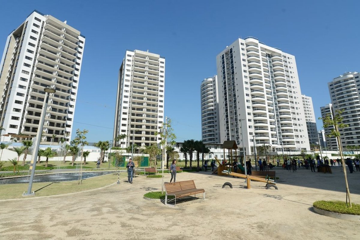 Crédito imobiliário cai 14,2% em outubro deste ano, aponta Abecip