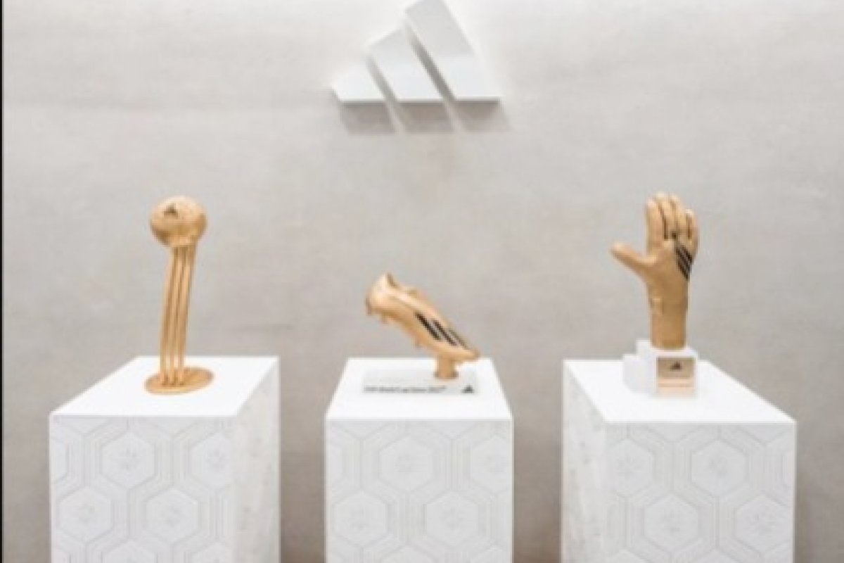 Fifa divulga design dos prêmios individuais de ouro que serã entregues na final da Copa do Mundo