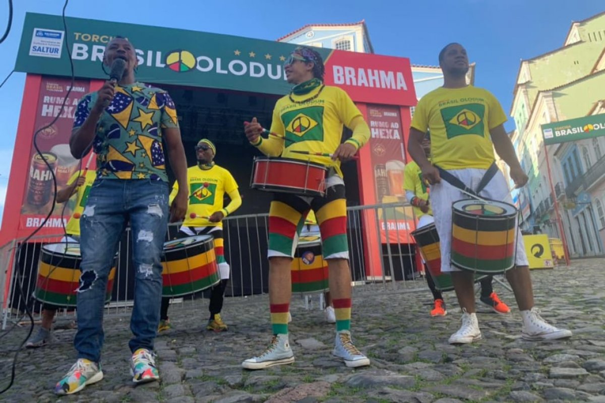 Em dia de estreia do Brasil na Copa do Mundo, Pelourinho deve receber cerca de 10 mil torcedores