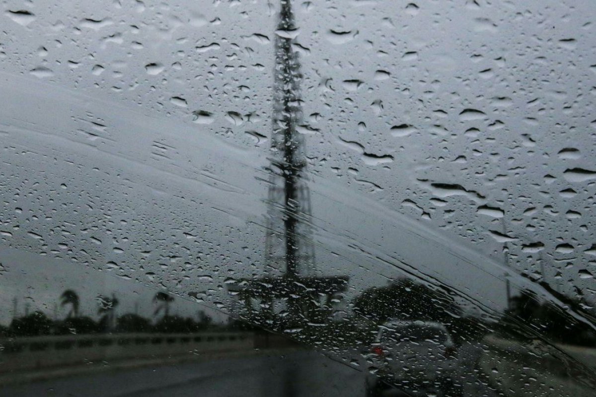 Regiões do país terão tempo nublado e muita chuva no final de semana, prevê Inmet