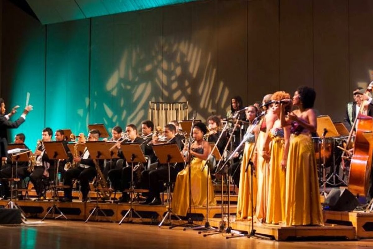 Orquestra Afrosinfônica apresenta espetáculo gratuito em Itapuã