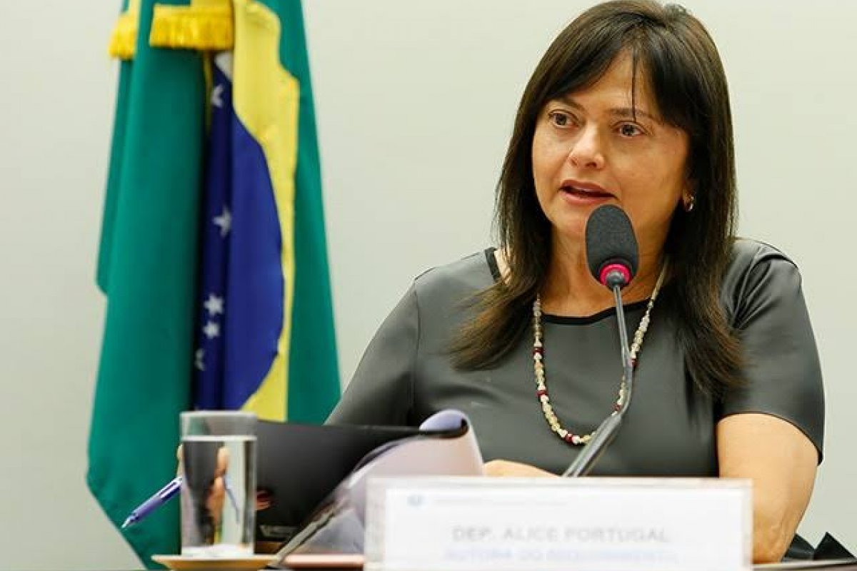Alice Portugal é deputada federal eleita pela Bahia que mais recebeu verba do Fundão