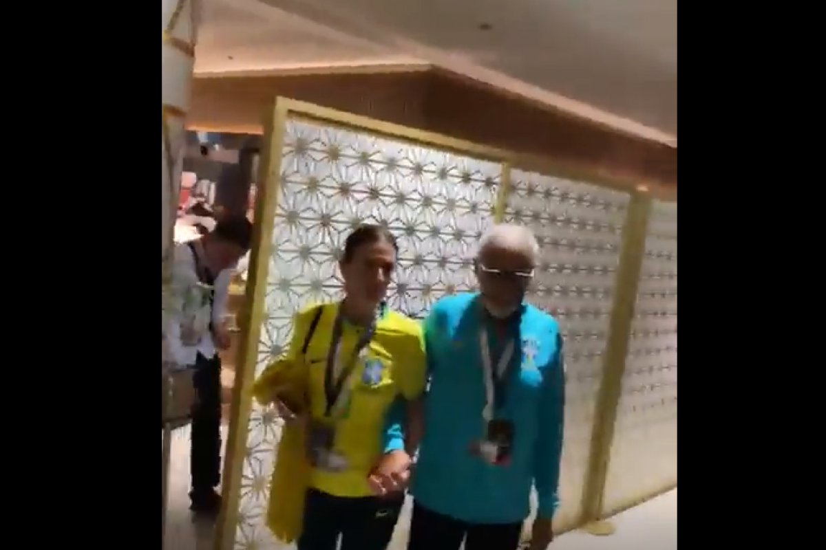 Vídeo: Gilberto e Flora Gil são hostilizados por torcedores brasileiros no Catar