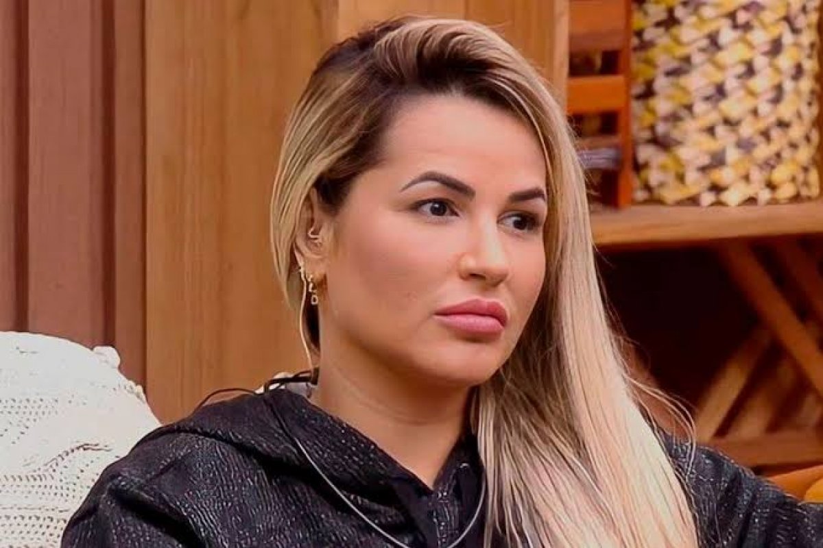 A Fazenda 14: Deolane diz que é acusada de machismo por não aceitar 'banalização do sexo'