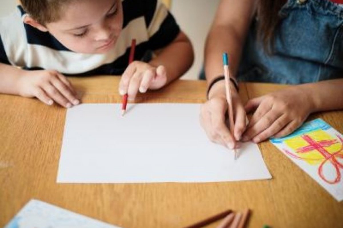 Cresce a matrícula de pessoas com deficiência em escolas! 