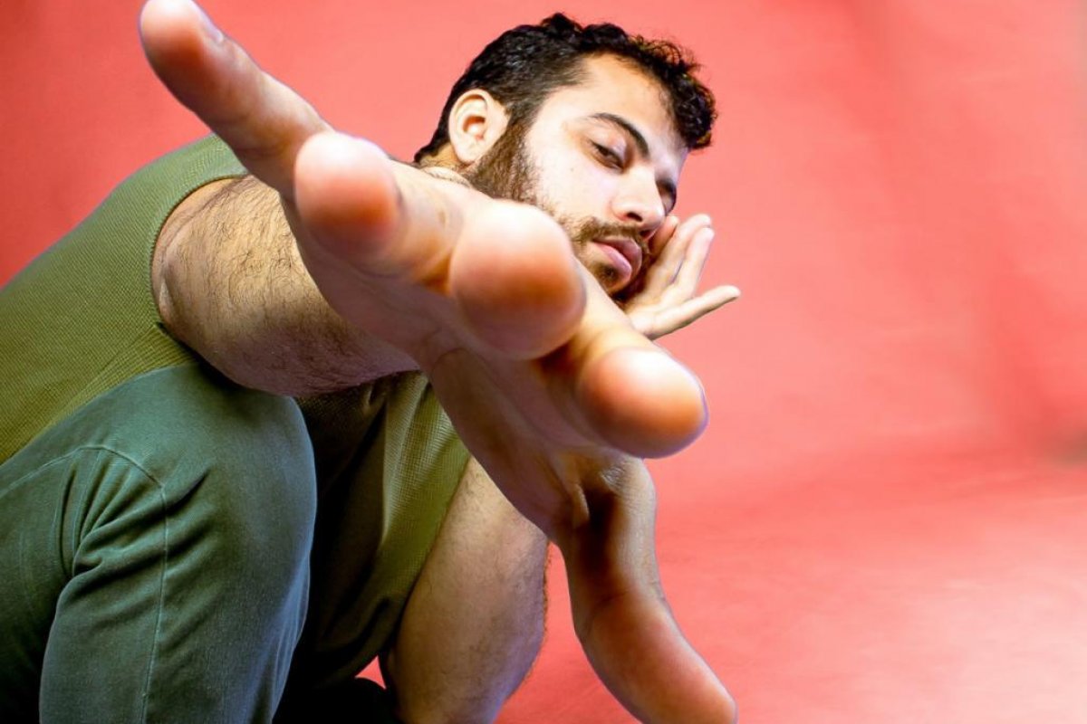 Canção recém-lançada do cantor Frêri é selecionada para tradicional festival de música!