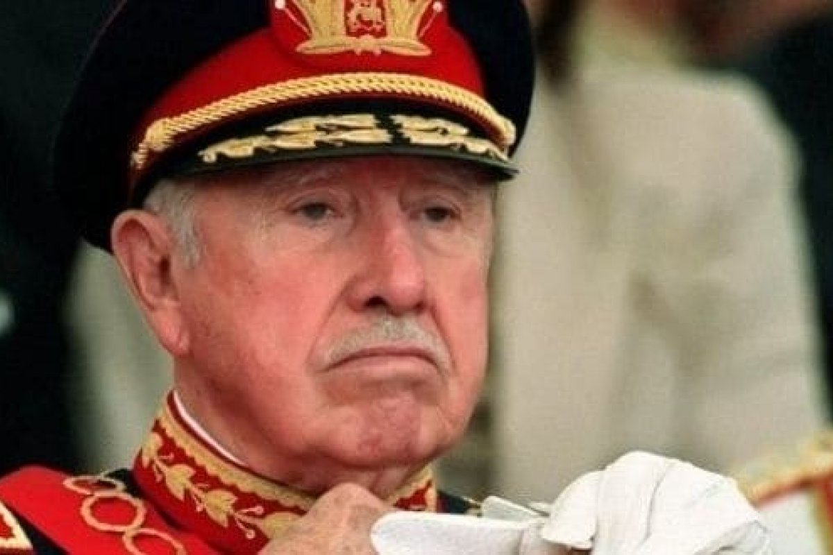 Assembleia de SP fará ato em memória do ex-ditador chileno Pinochet