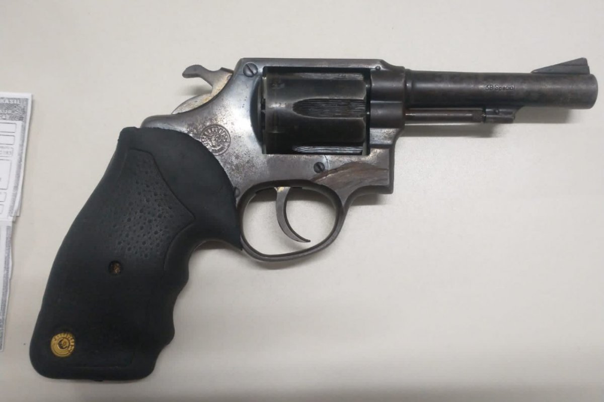 Polícia Militar prende acusado de homicídio em Mar Grande