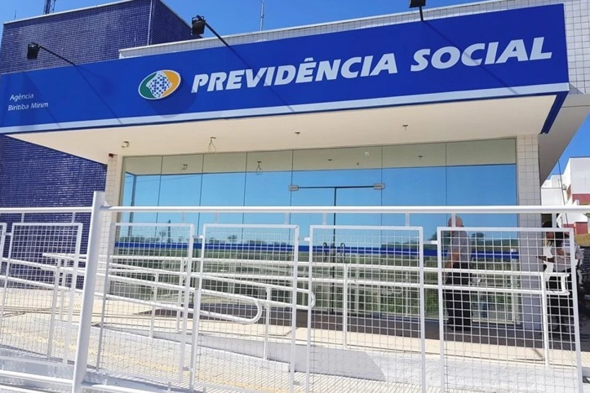 Governo bloqueia mais de R$ 200 milhões do orçamento para o Ministério do Trabalho e Previdência