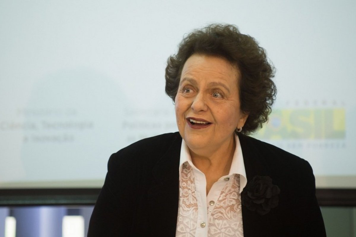 Ex-ministra afirma que Ministério da Mulher será pasta independente no governo Lula