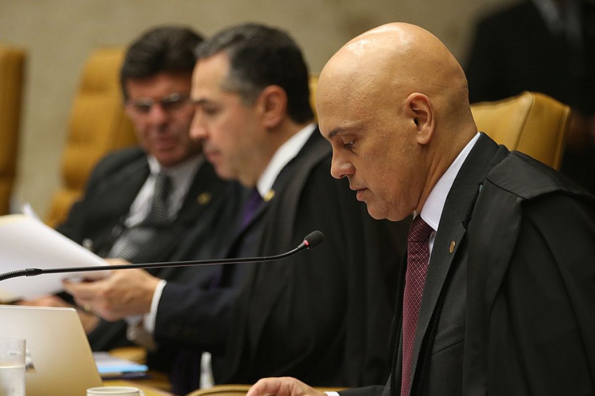 STF aprova tese do julgamento de alegações finais de réus delatores e delatados