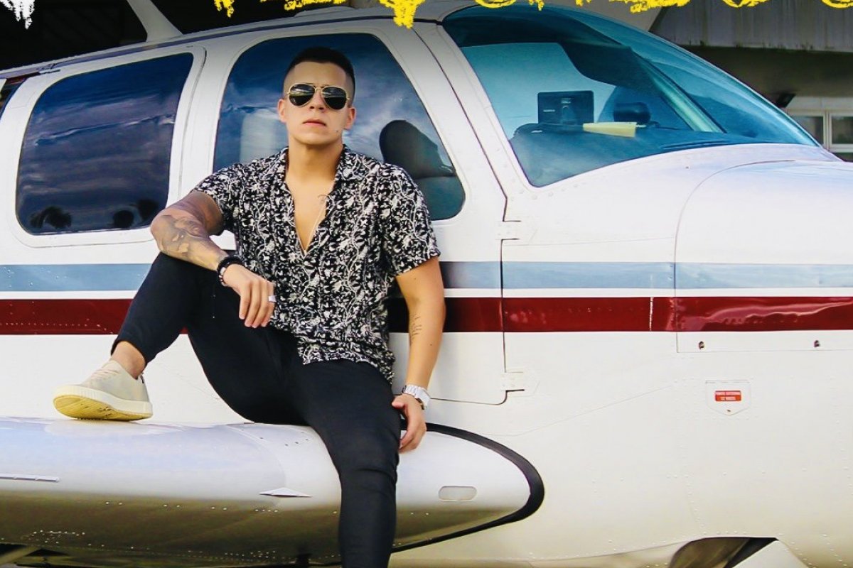 Com influências no Piseiro, cantor Shauan aposta no Sertanejo Universitário com o hit "TEQUILOU"!