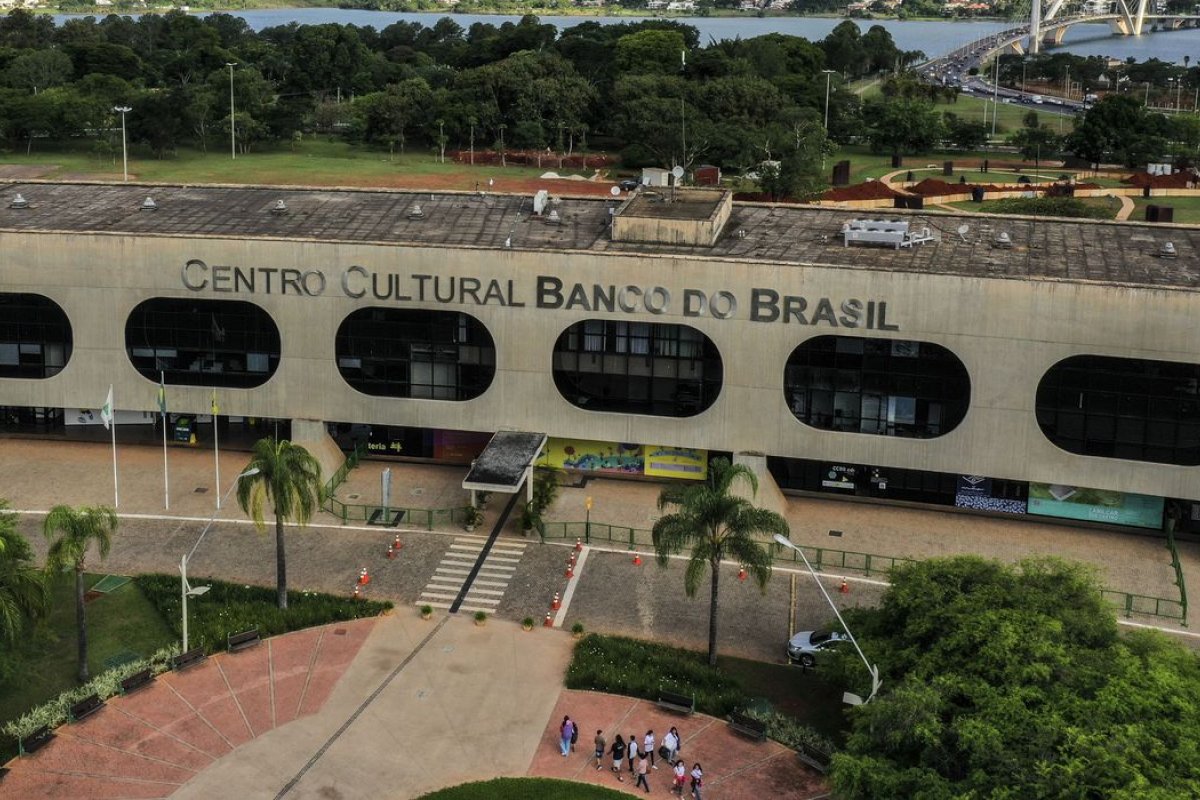 Randofle diz que 50% das obras de saneamento estão paradas
