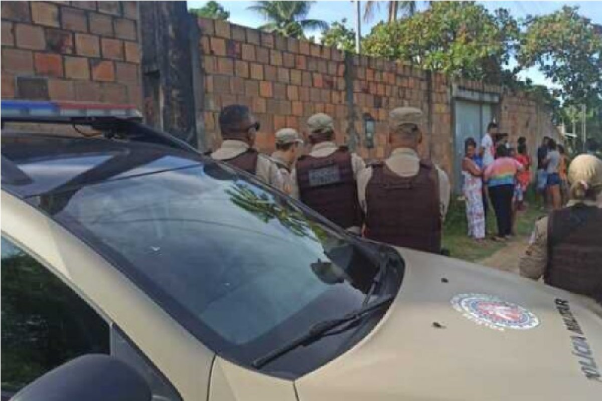 Jovem é morto a tiros no bairro Mangabeira, em Feira de Santana (BA)