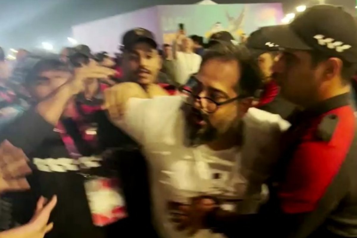 Em protesto, iranianos pedem greve de três dias a partir desta segunda-feira