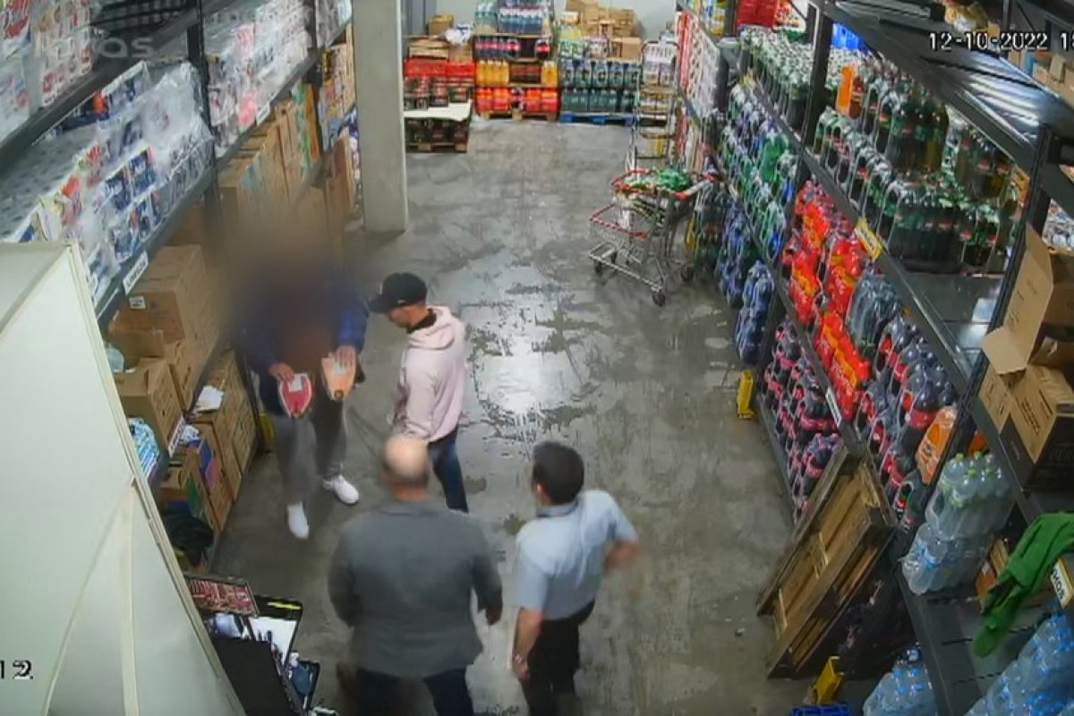 Polícia Civil investiga tortura contra dois homens suspeitos de furtar picanha em supermercado no Rio Grande do Sul