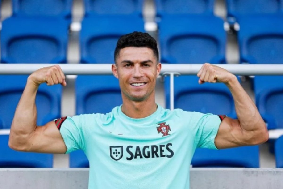 Jornal espanhol diz que Cristiano Ronaldo acertou contrato com Al-Nassr após a Copa