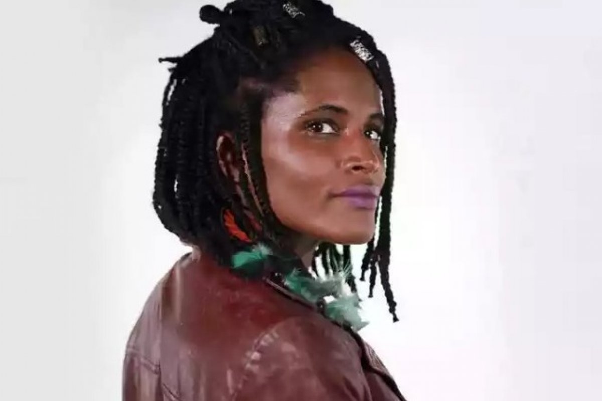 Djamila Ribeiro é acusada de transfobia após publicar texto em coluna