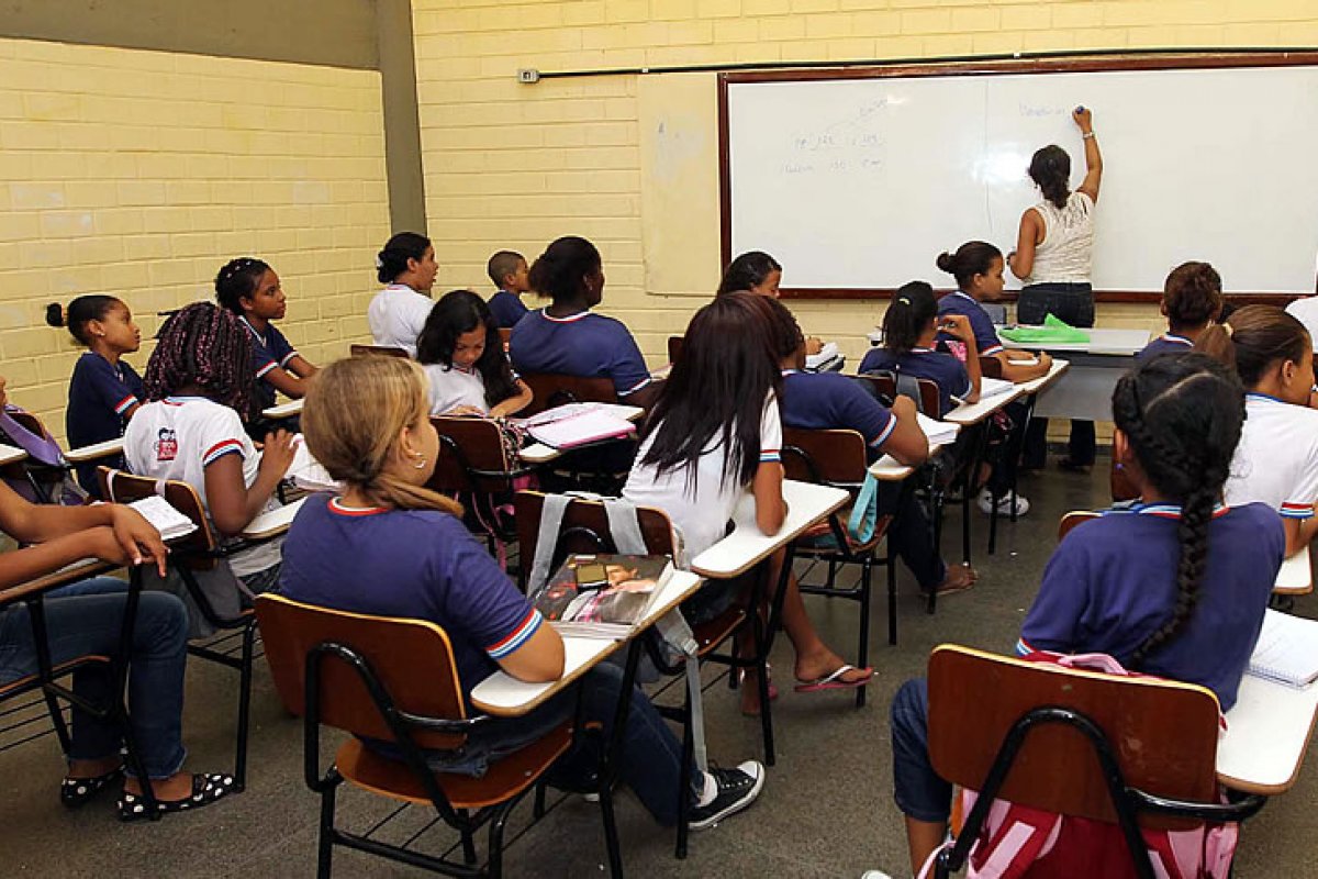 Governo da Bahia divulga resultado provisório do concurso para professores e coordenadores pedagógicos