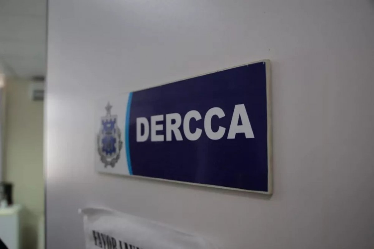 Investigador da Polícia Civil é preso por suspeita de descumprir medida protetiva contra ex-companheira