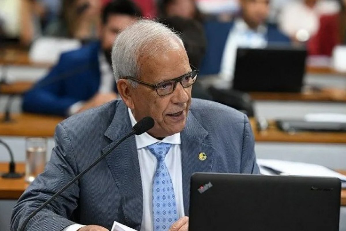Proposta consegue 27 assinaturas no Senado e pode ser alternativa à PEC do Estouro