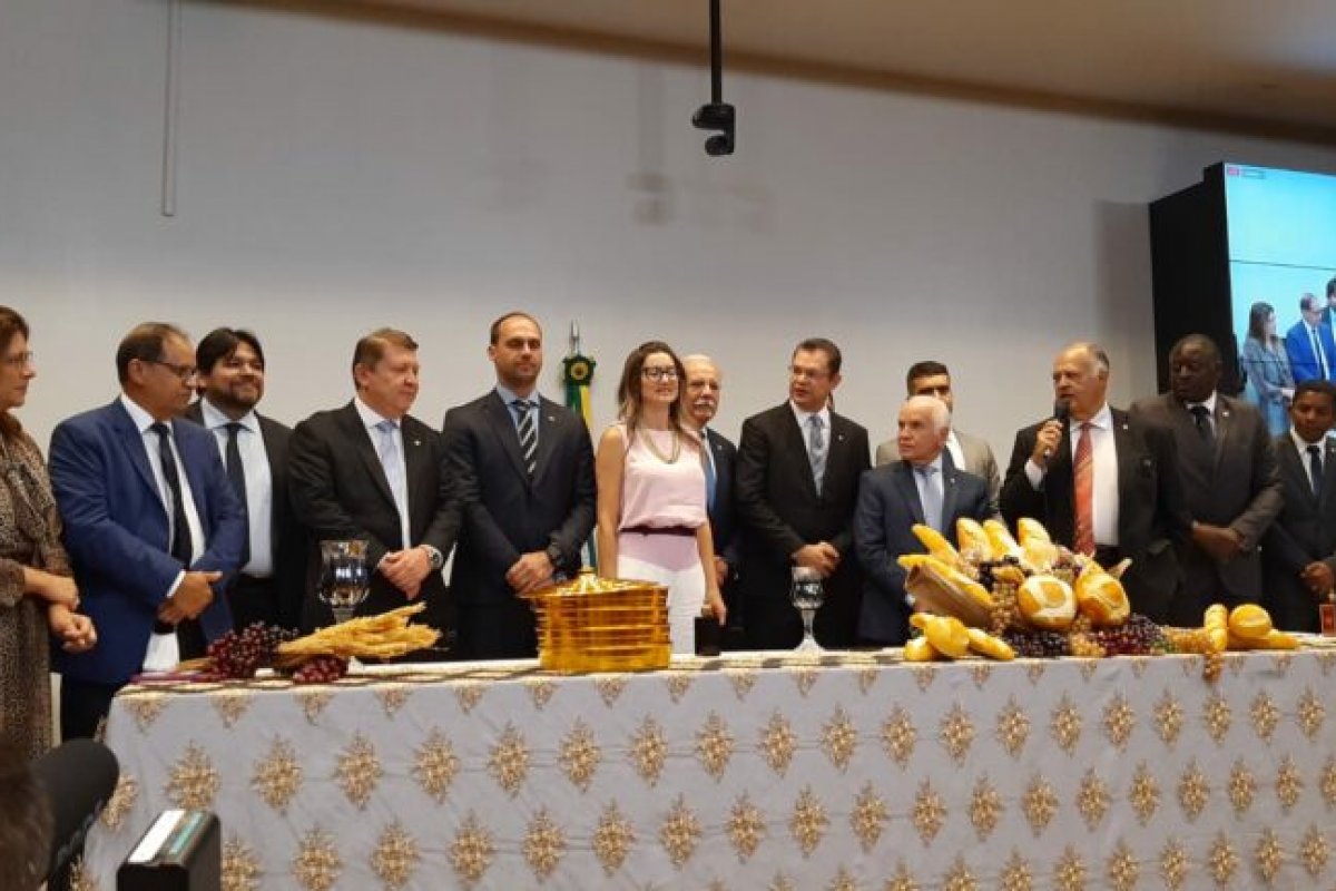 Arthur Lira ganha apoio da Frente Evangélica para reeleição à presidência da Câmara