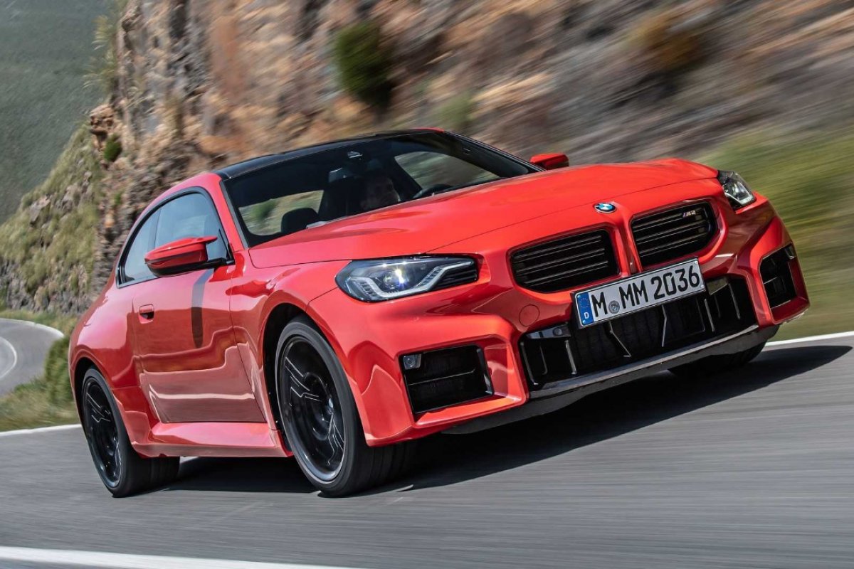 BMW M2 tem produção iniciada no México e deve chegar ao Brasil