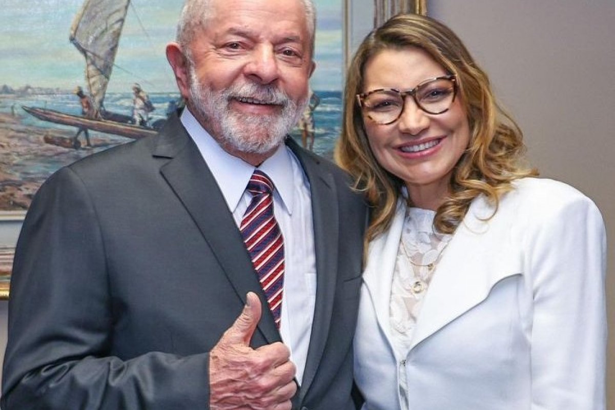 O look de Rosângela Silva, a Janja, para a cerimônia de diplomação do presidente Lula!