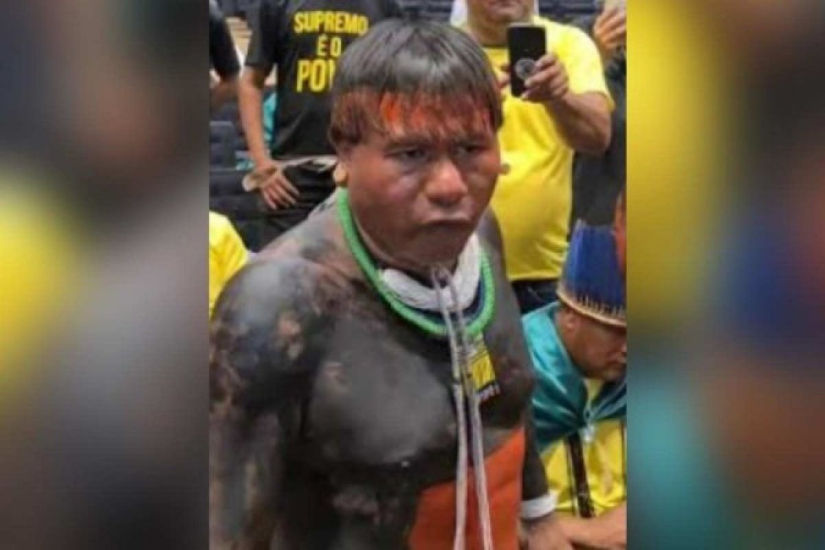 Vídeo: “Policial colocou a arma na minha cabeça”, diz o filho do Cacique Serere sobre o momento da prisão