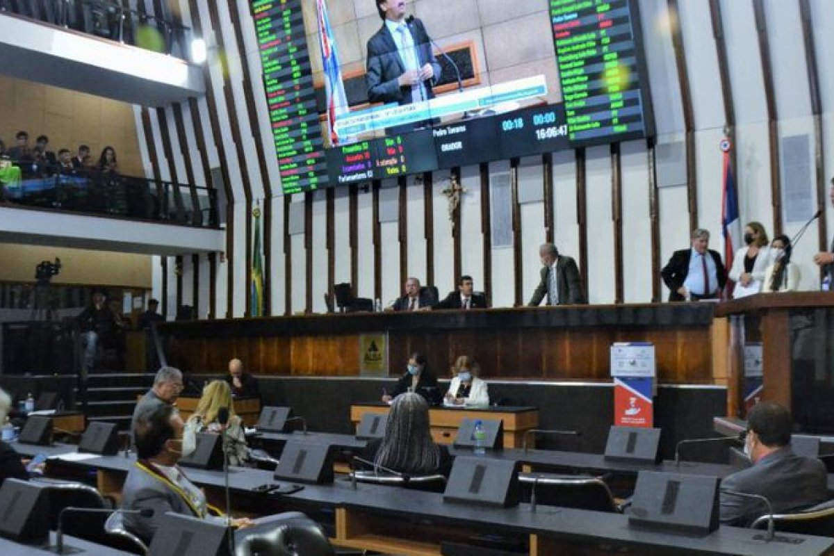 Deputados da Bahia aprovam contratação de crédito milionário em nome do Estado