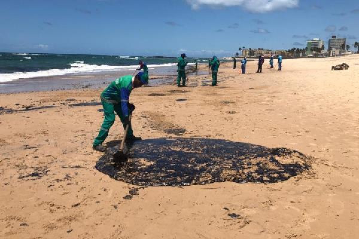Sobe número de localidades afetadas pelas manchas de óleos