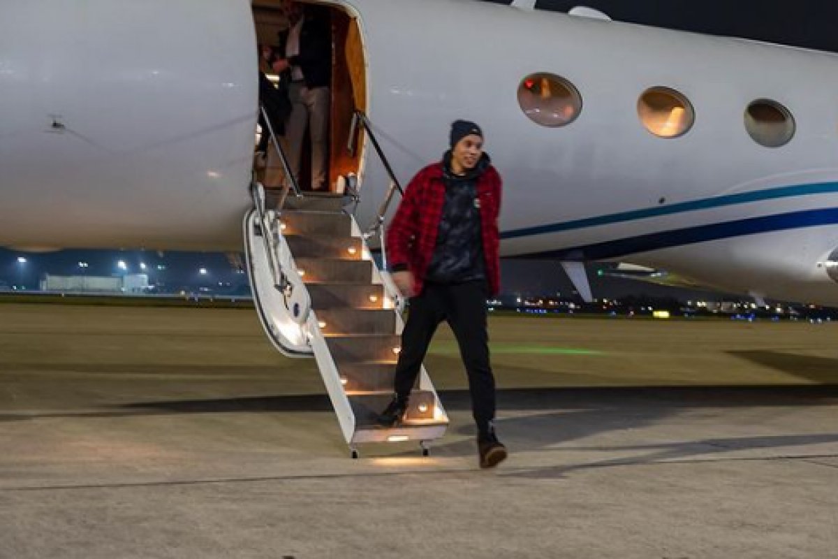 Atleta do basquete Britney Griner deixa centro médico de base militar no Texas