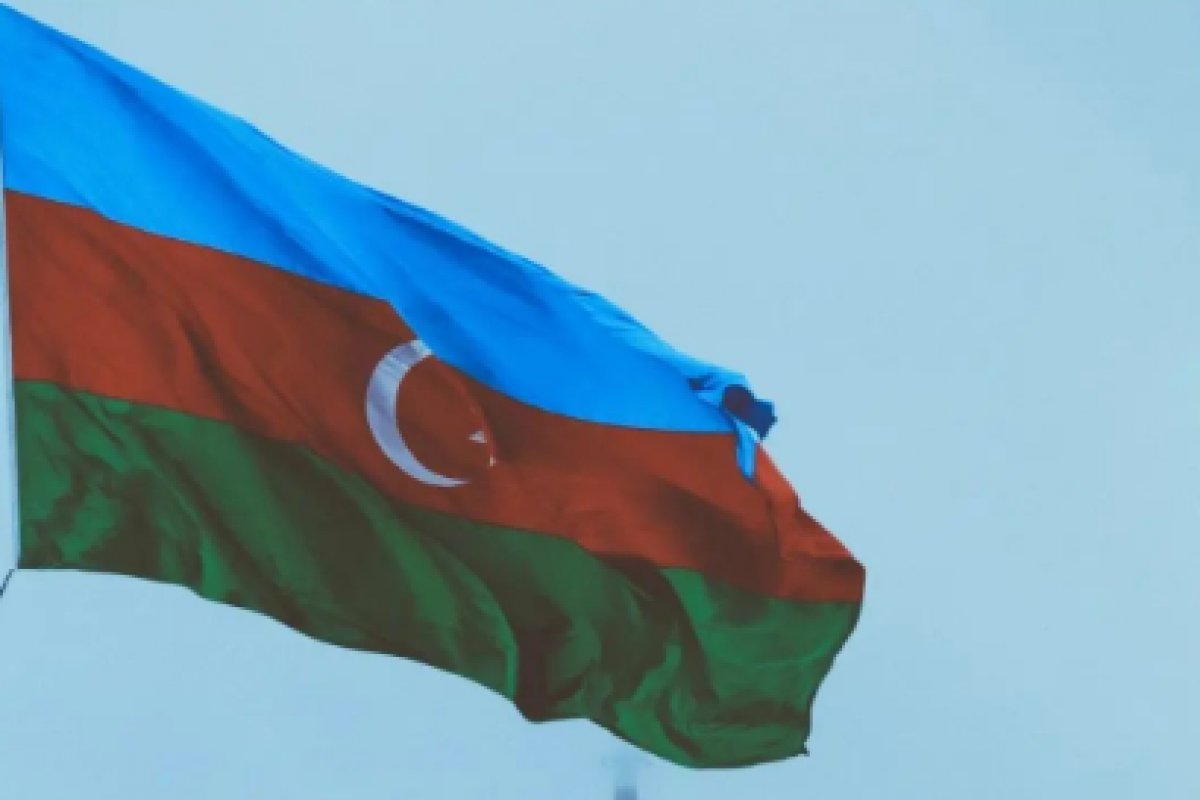 Azerbaijão firma acordo para fornecer energia a União Europeia