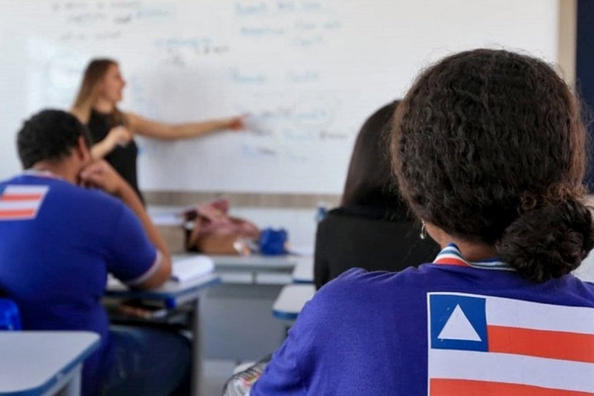 Matrícula na rede estadual de ensino da Bahia será entre 16 e 24 de janeiro de 2023   