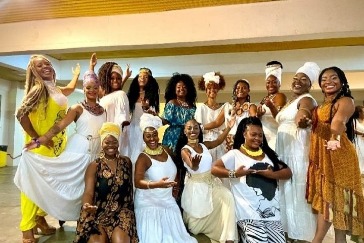 Ilê Aiyê seleciona as 14 finalistas que concorrerão ao título de Deusa do Ébano 2023!