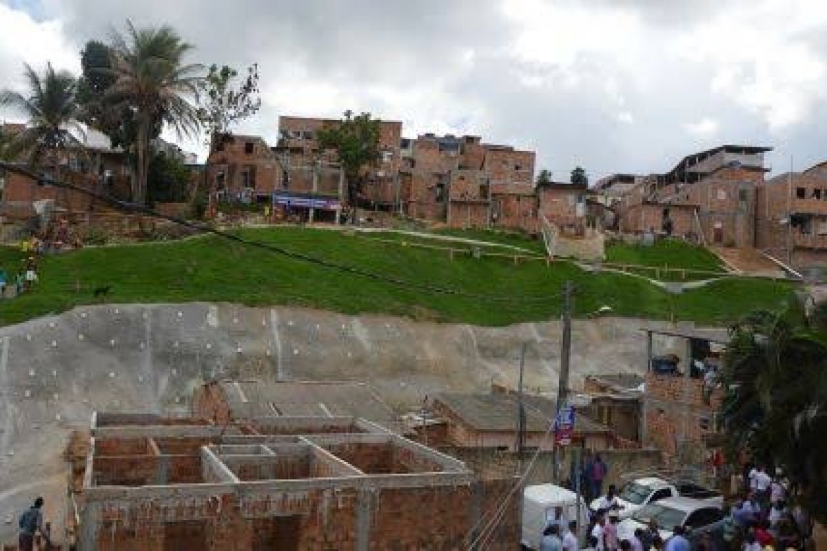 Duas pessoas são mortas durante ataque no bairro de Canabrava