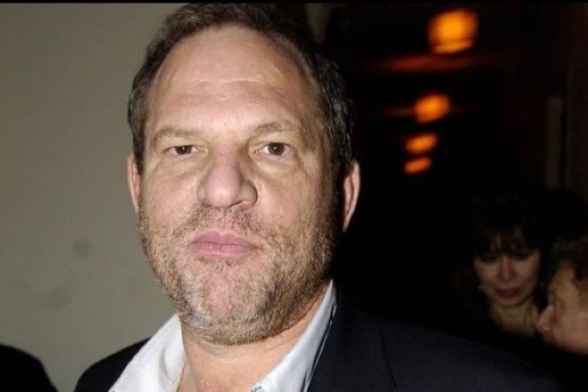 Júri considera ex-produtor de Hollywood Harvey Weinstein culpado de estupro