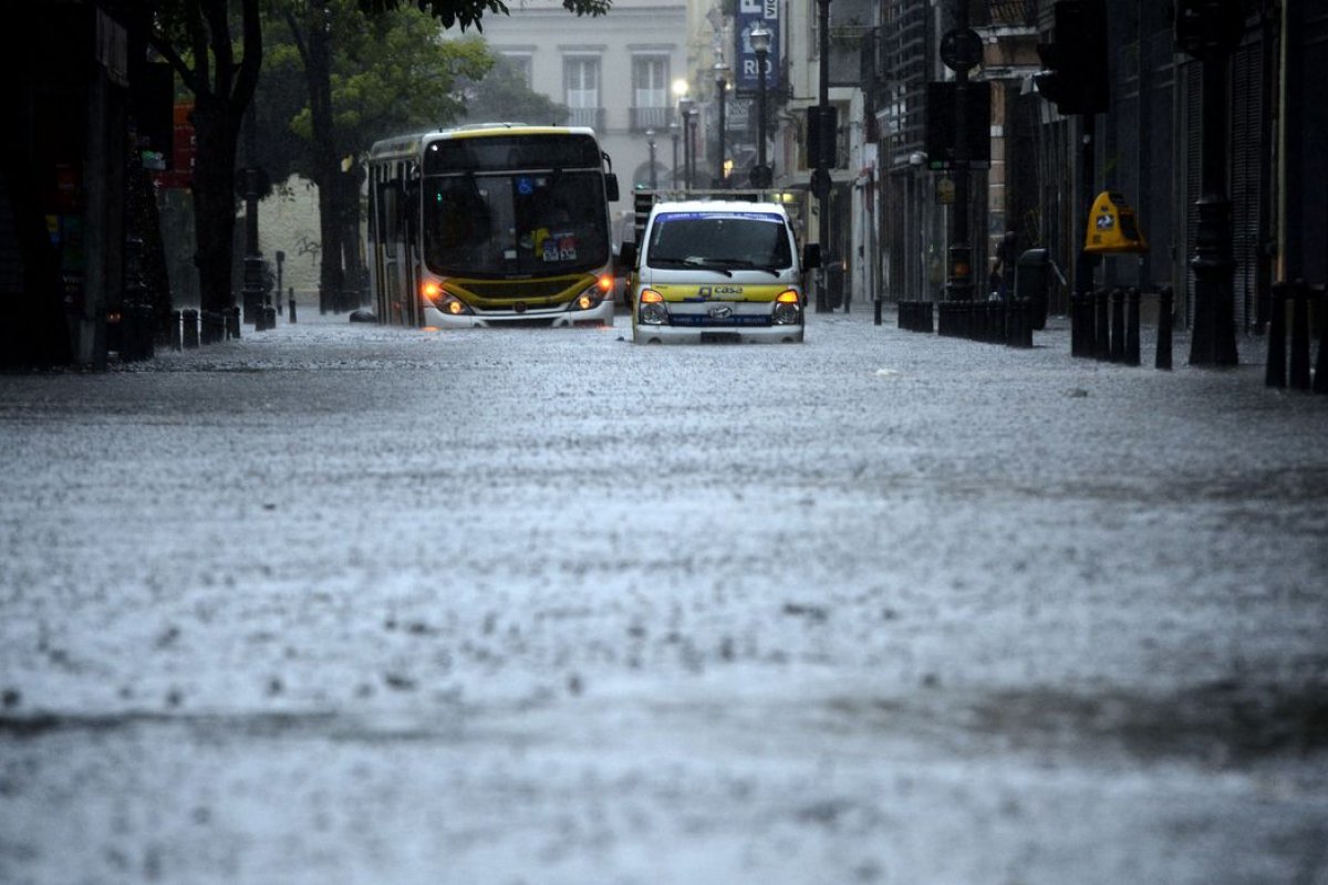 Temporais deixam ao menos 34 mortos pelo Brasil desde o fim de novembro