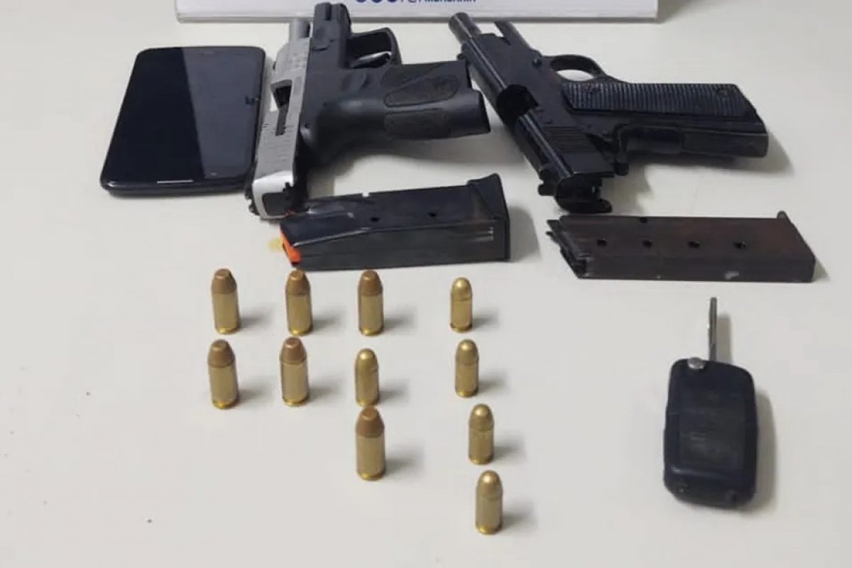 Adolescente é apreendido com pistola no norte da Bahia