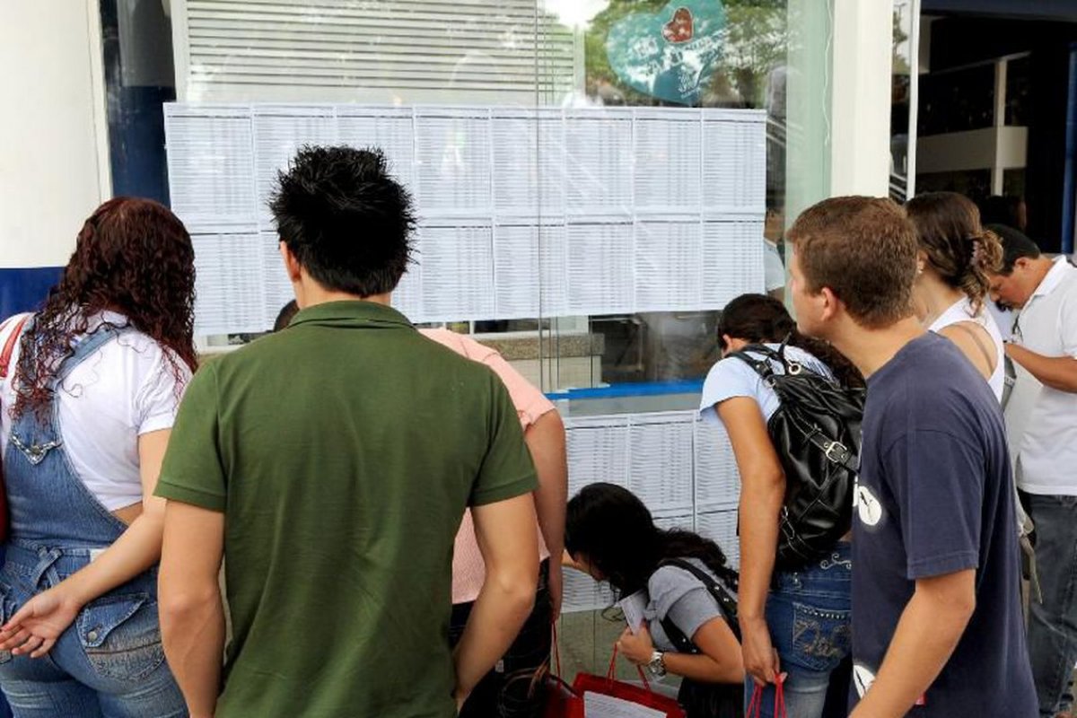 Prazo para preenchimento do questionário do Enade encerra neste domingo (24)