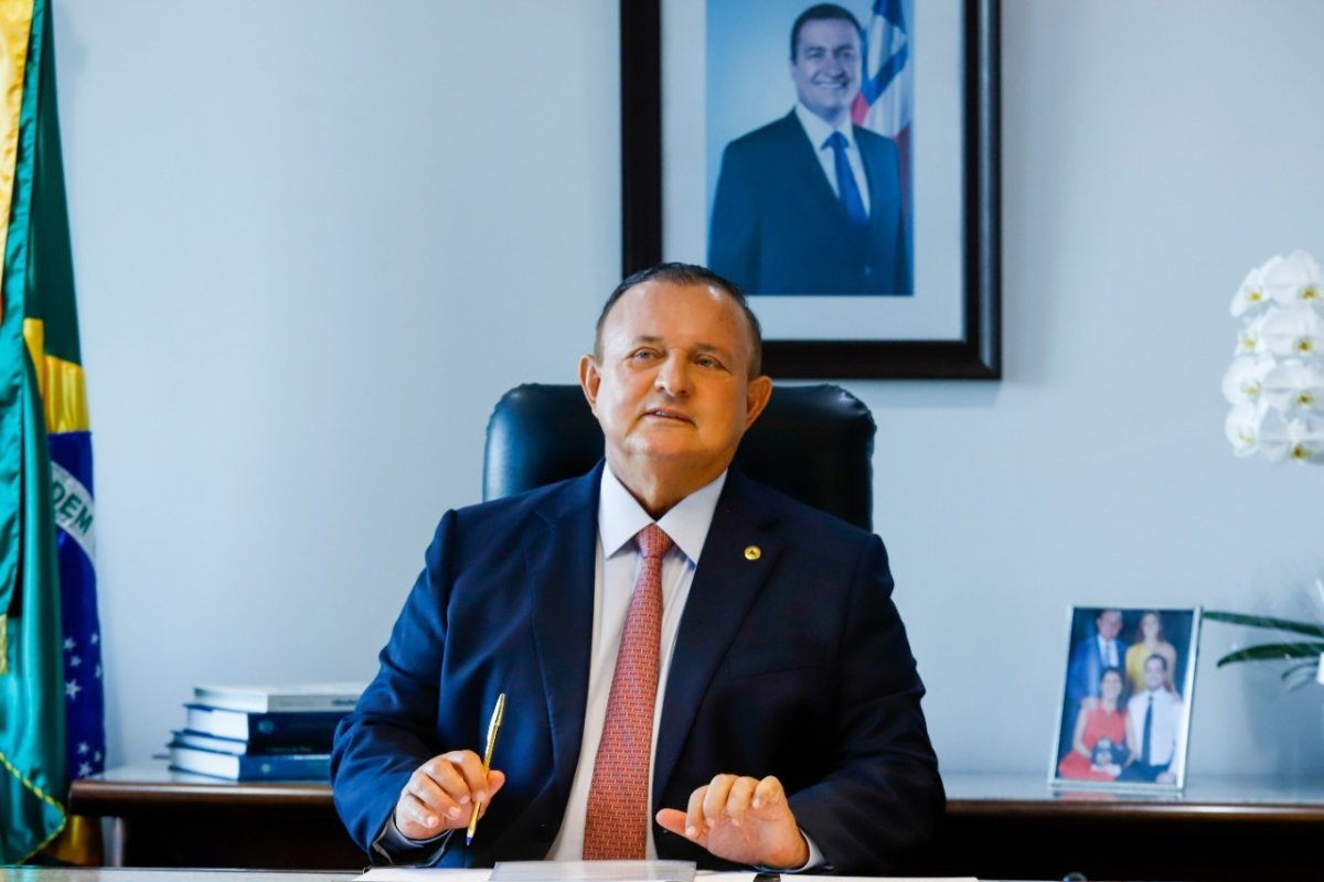 Adolfo Menezes assume o Governo da Bahia a partir desta sexta (23)