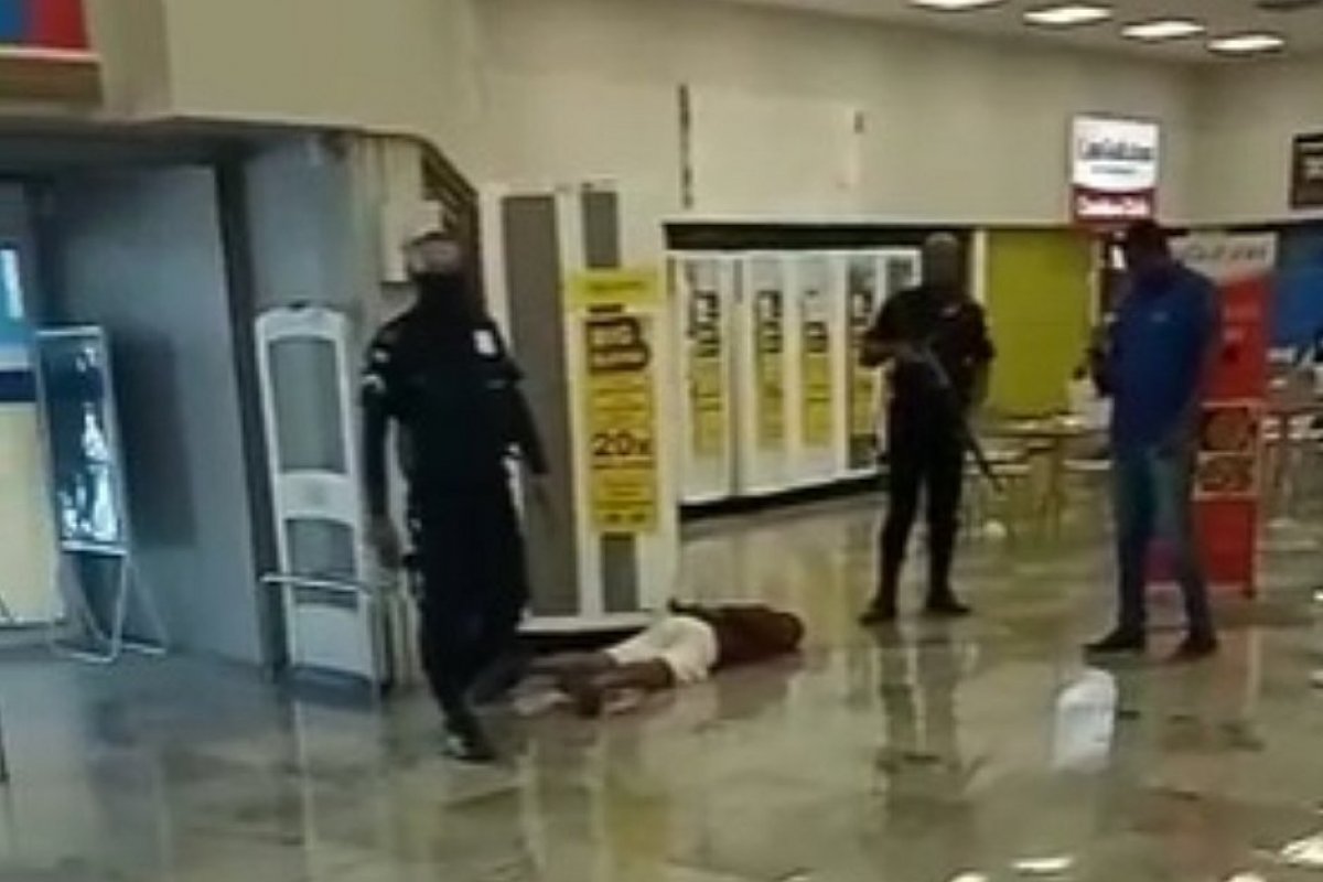 Salvador: mulher é morta a tiros em supermercado