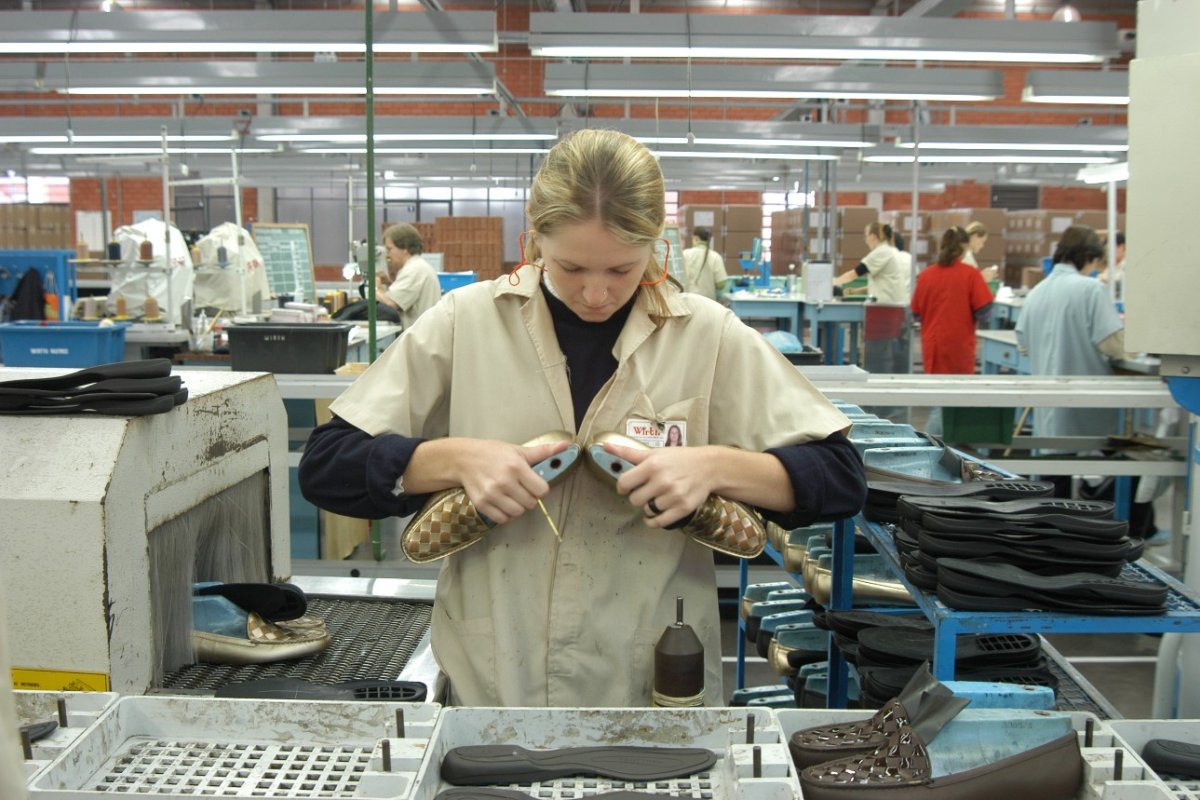 Recriação de Ministério da Indústria resgata a força do setor na economia brasileira, afirma CNI