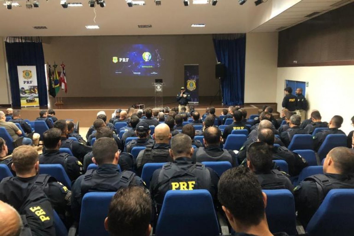 PRF inicia operação em rodovias para jogos da Copa América na Bahia