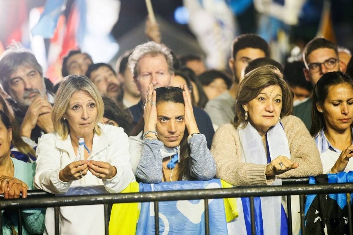 Resultado da eleição para presidente do Uruguai é adiado