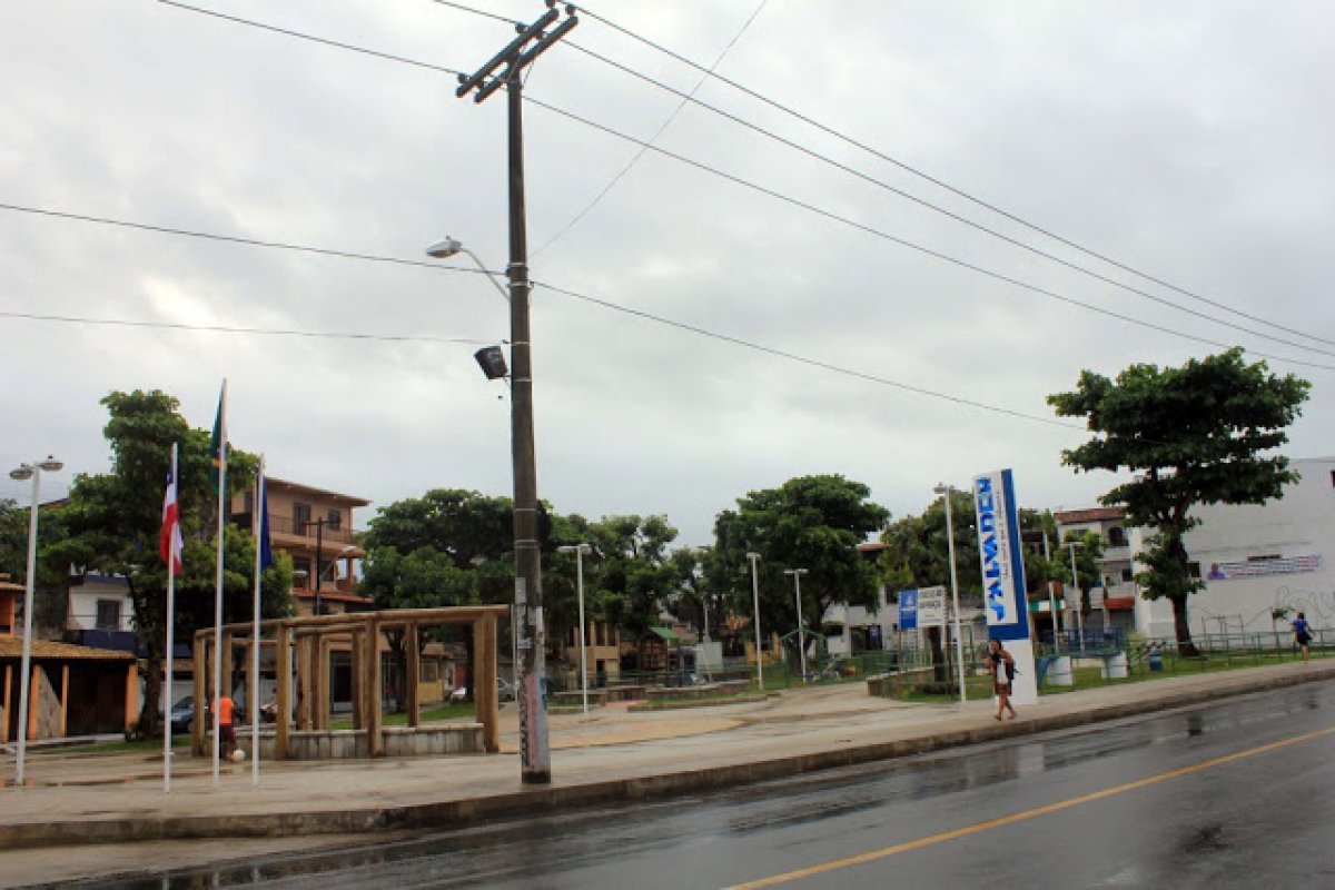 Homem morre após bater moto em Salvador