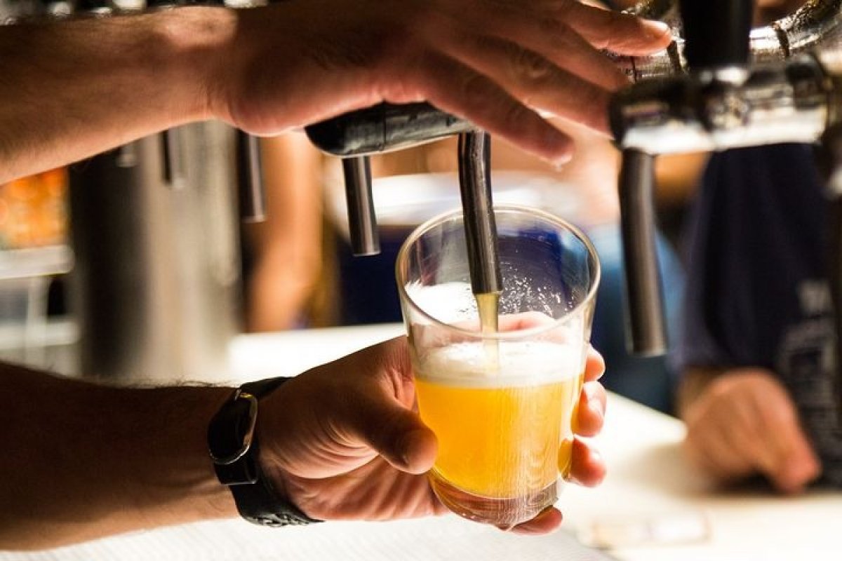 Cerveja ficará mais cara na Bahia após aumento do percentual do ICMS
