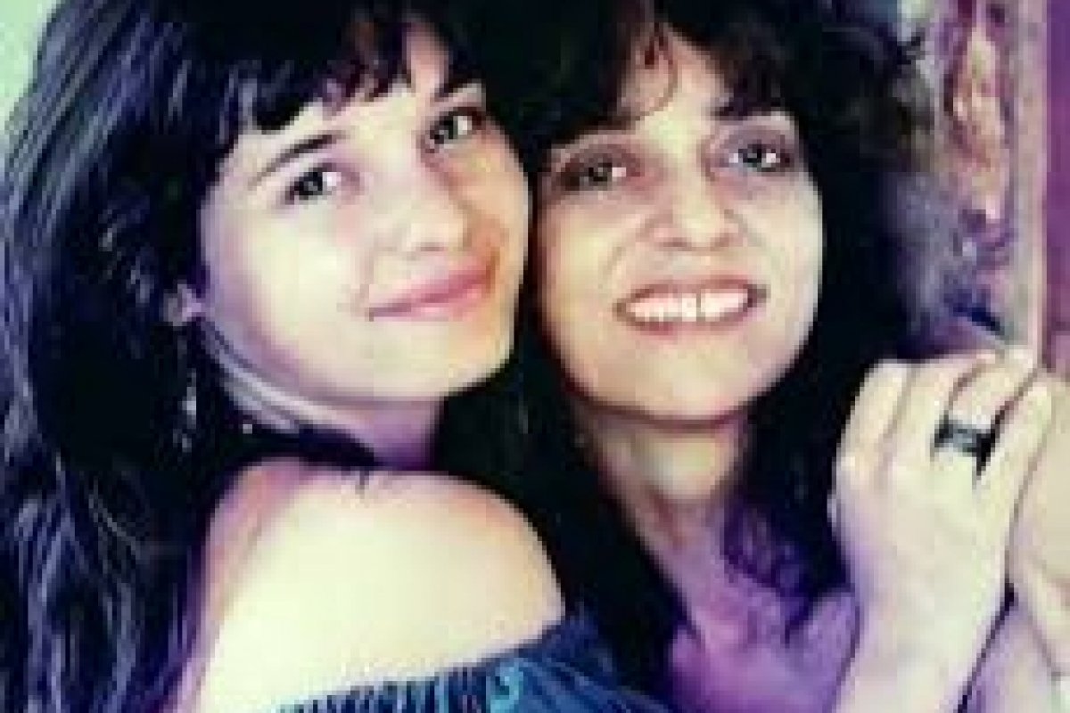 SAUDADE! No dia em que morte de Daniella Perez completa 30 anos, Gloria recria cena emocionante com a filha!